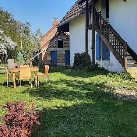 Gite Chez Leo Varennes-sur-le-Doubs Bagian luar foto